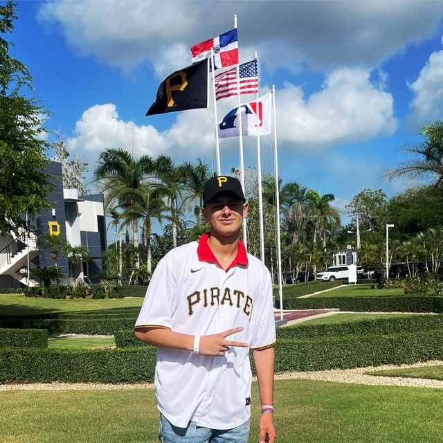 Romero_pirates